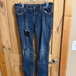 Silver Suki  Straight Jeans Dark Blue Distressed
